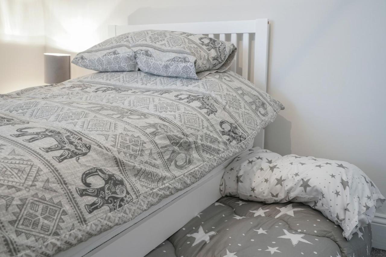 Close To City Centre Stylish 3 Bedroom House Μπέλφαστ Εξωτερικό φωτογραφία